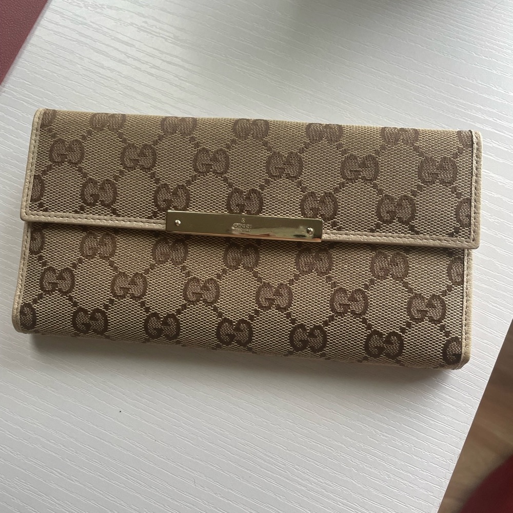 Women’s Long Wallet